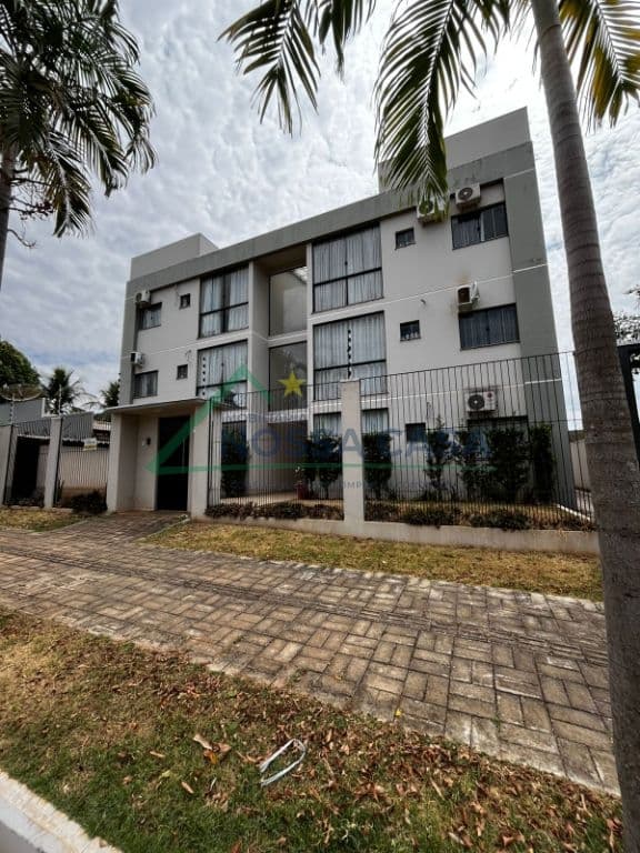 Locação de Apartamentos / Padrão na cidade de Lucas do Rio Verde